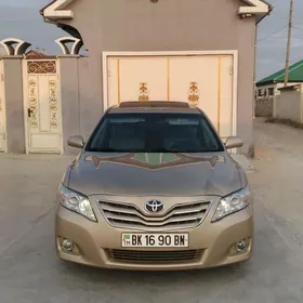 Toyota Camry 2010