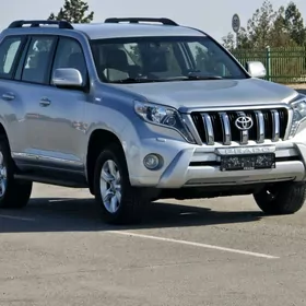 Toyota Land Cruiser Prado 2014
