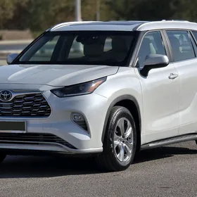 Toyota Highlander 2023