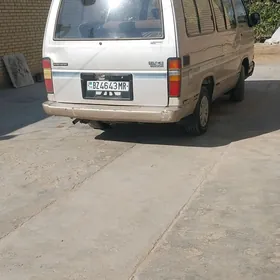 Toyota Hiace 1989