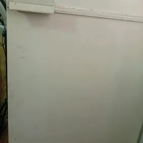 холодильник 200м