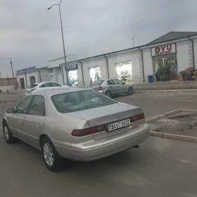 Toyota Camry 1997