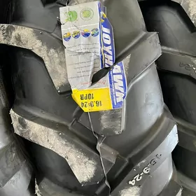 Traktor 420/85R24 18.4/R26