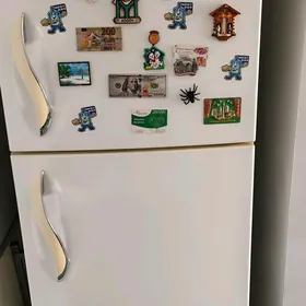 холодильник LG