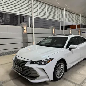 Toyota Avalon 2019