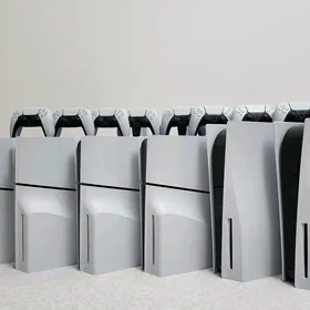 ️PS-5 gözleýänler üçin️