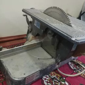 Dayra Bosch Desbe kesilyan