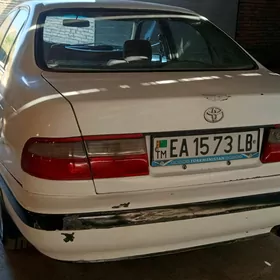 Toyota Corona 1995