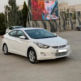 Hyundai Elantra 2011