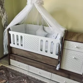 Детская кровать-трансформер