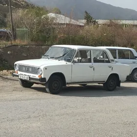 Lada 2104 1982