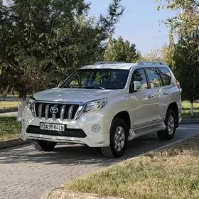 Toyota Land Cruiser Prado 2014