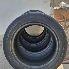 teker sailun225/55/17