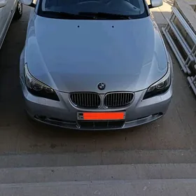 BMW E60 2004