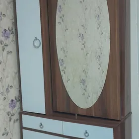 ПРИХОЖАЯ, ШКАФ