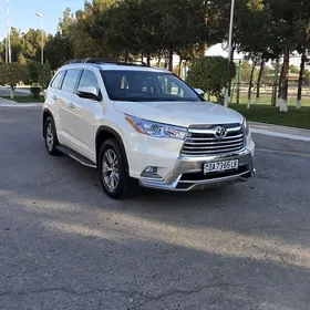 Toyota Highlander 2015