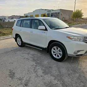 Toyota Highlander 2013