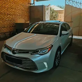 Toyota Avalon 2018