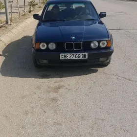 BMW 535 1990