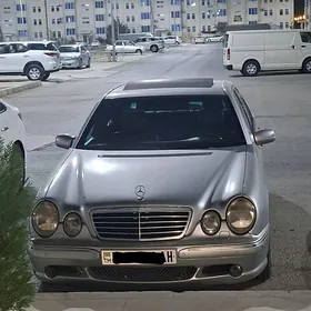 Mercedes-Benz E430 2000