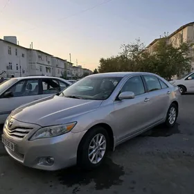 Toyota Camry 2010