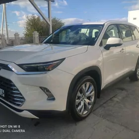 Toyota Grand Highlander 2024