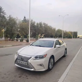 Lexus ES 350 2018