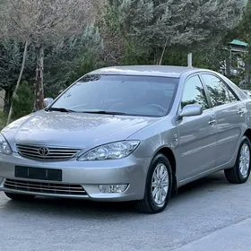 Toyota Camry 2003