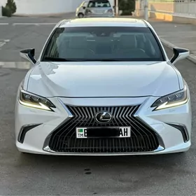 Lexus ES 350 2020