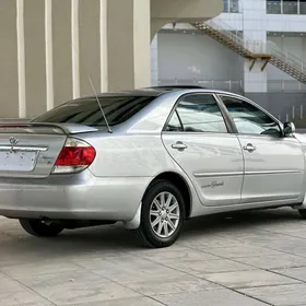 Toyota Camry 2005