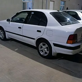 Toyota Tercel 1995