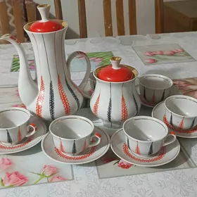 Кофейный фарфоровый сервиз