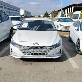 Hyundai Elantra 2021