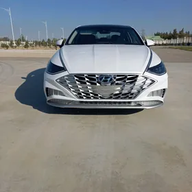 Hyundai Sonata 2022