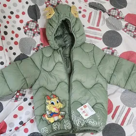 куртка на девочку  новая