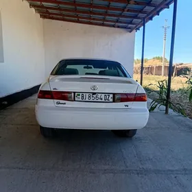 Toyota Camry 1999