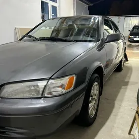 Toyota Camry 1998