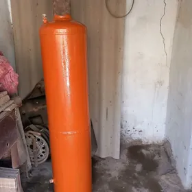 титан из балонов