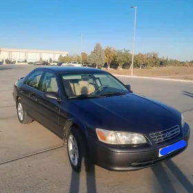 Toyota Camry 2000