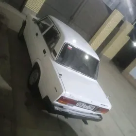 Lada 2107 2000