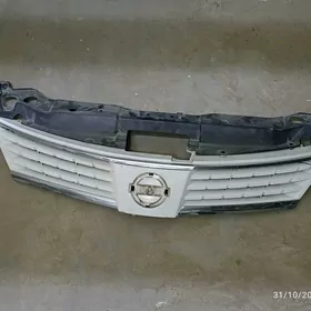 Nissan Versa abirsowka