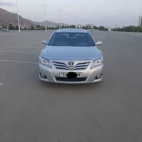 Toyota Camry 2010