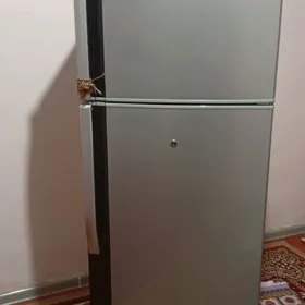 Haladilnik  халадилник