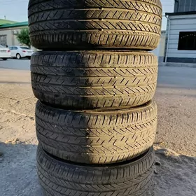 Bridgestone 235 45 18