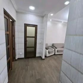 Ким район 2 комнаты 3 эт. 64м²