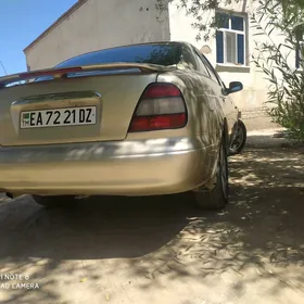 Daewoo Leganza 1998