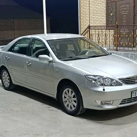 Toyota Camry 2003