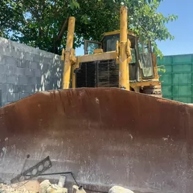 Caterpillar Dozer 2011