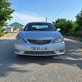 Toyota Camry 2004