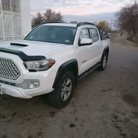 Toyota Tacoma 2021